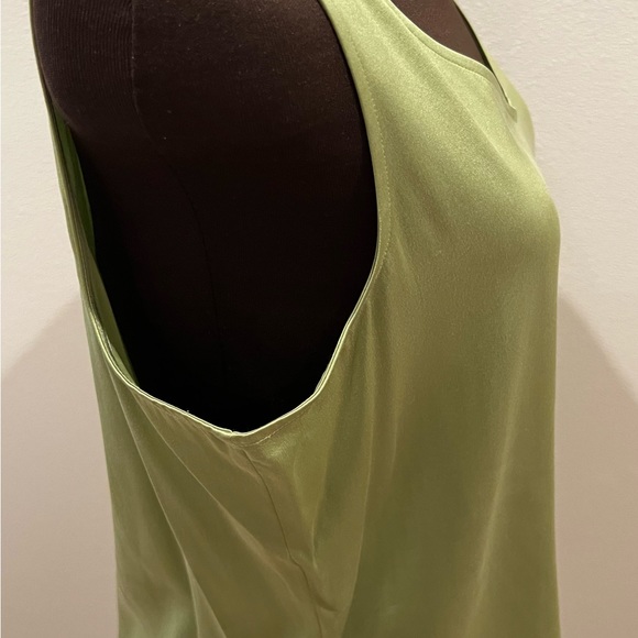 Eileen Fisher silk v neck top, size M, silk and spandex. Green. EUC - Picture 3 of 5
